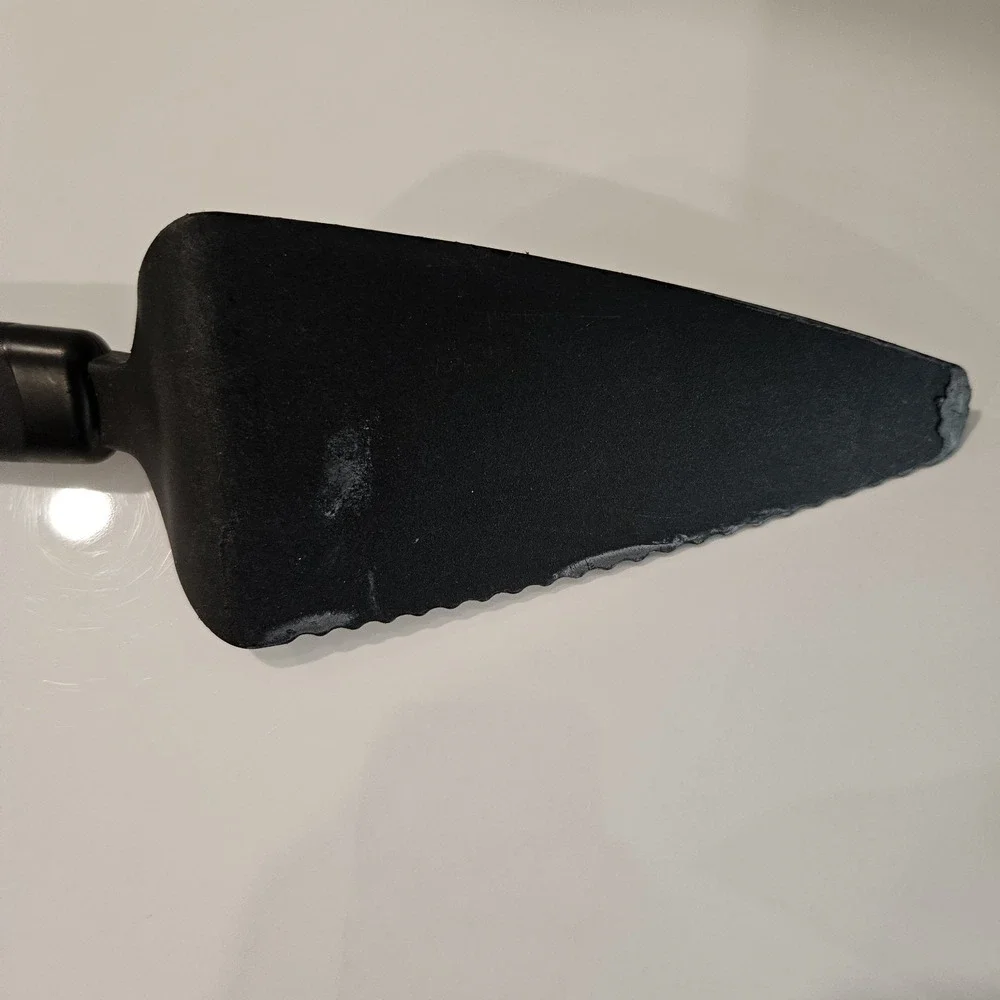 Farberware Pie Cutter Black